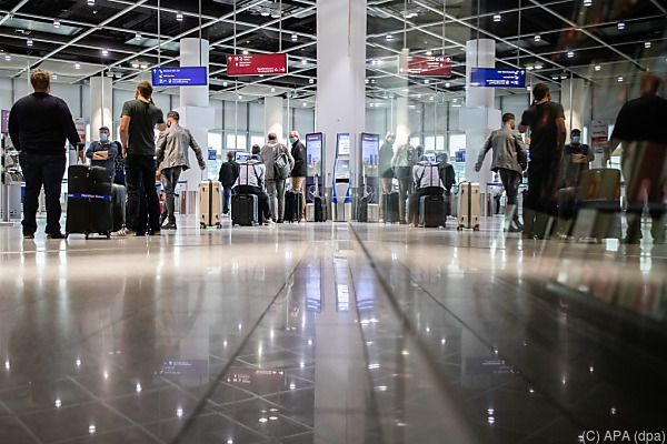 Arbeitsrechtler raten zu Vorsicht bei Auslandsreisen