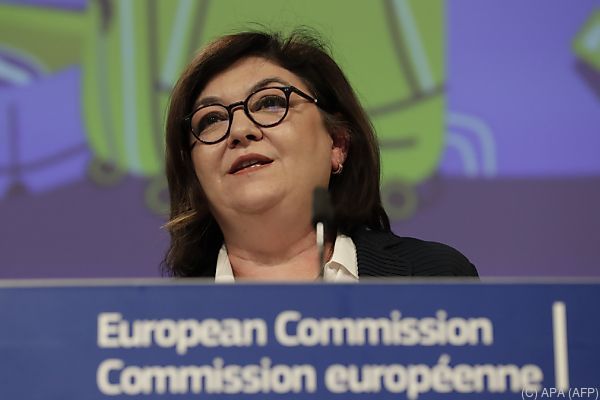 EU-Kommissarin will mehr Tempo bei Flug-Rückerstattungen