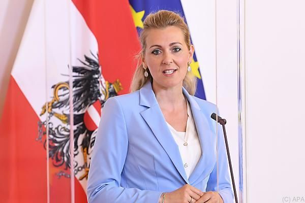 Heimische Betriebe halten sich an Corona-Schutzbestimmungen