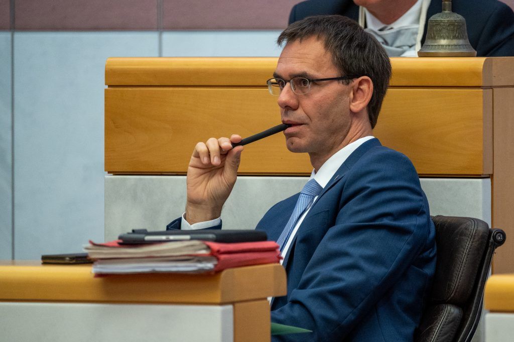 Kurz-Besuch: Keine Entschuldigung