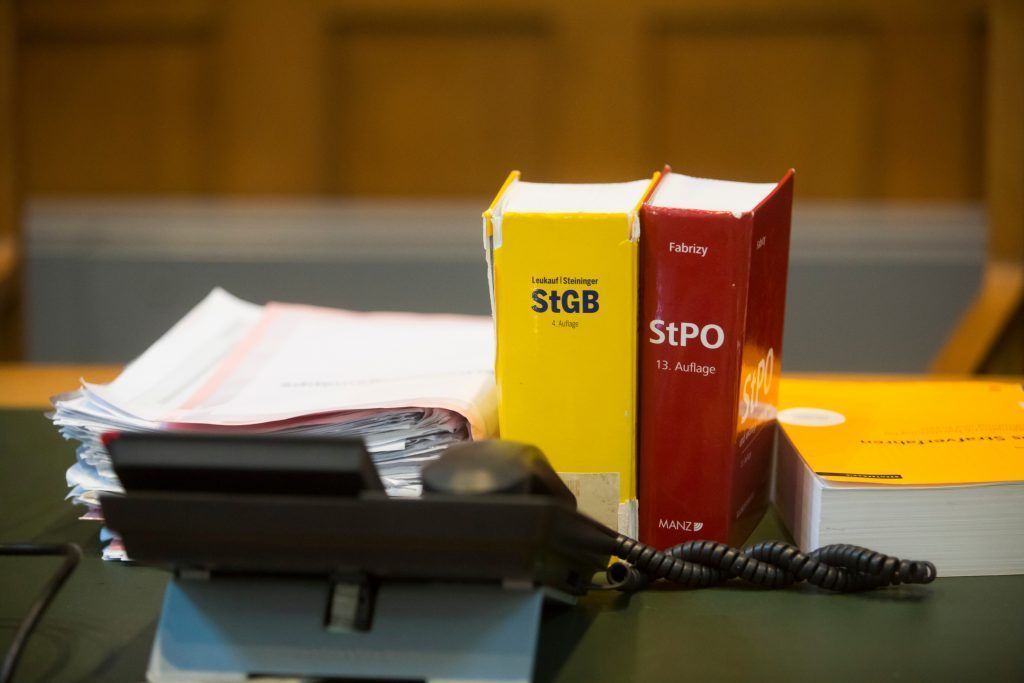 Stein auf Frontscheibe geschleudert