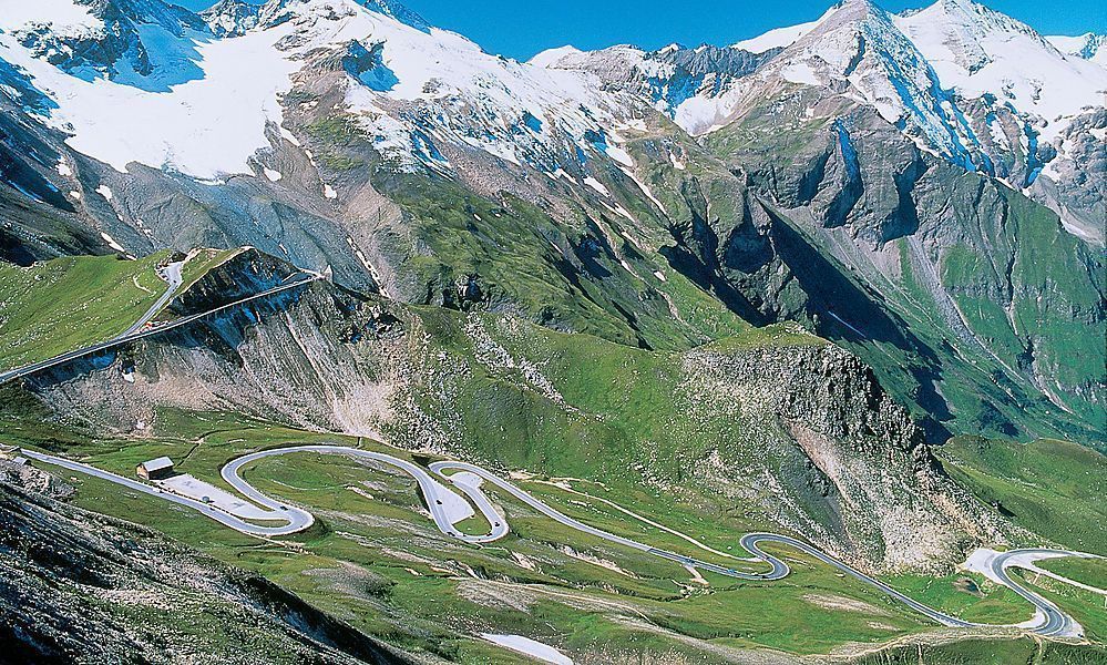 Motorradfahrer stürzte am Großglockner ab