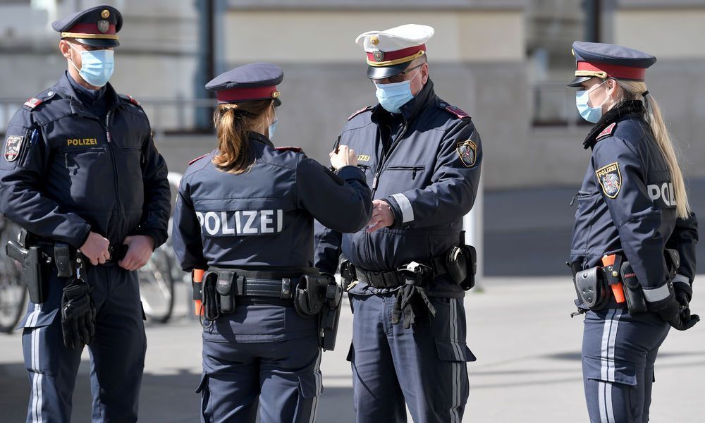 Polizei fahndet nach Trafikräubern