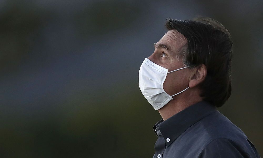 Brasiliens Präsident negativ auf Coronavirus