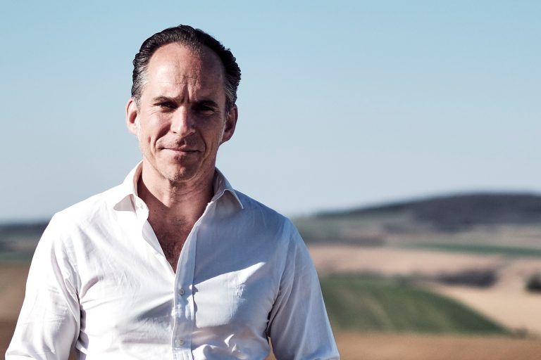 Martin Grassberger studierte Medizin und Biologie in Wien. Er betreibt in NÖ regenerativ-ökologischen Pflanzenbau. <span class="copyright">Privat</span>