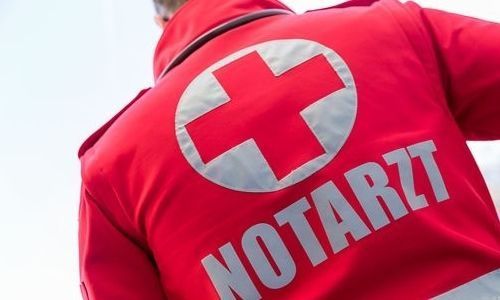 Ein Toter und drei Verletzte bei Felssturz