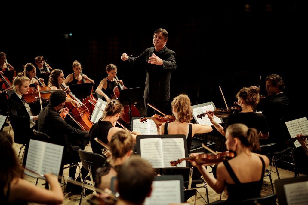 Quarta: Tanz und Tango mit Igor und Astor