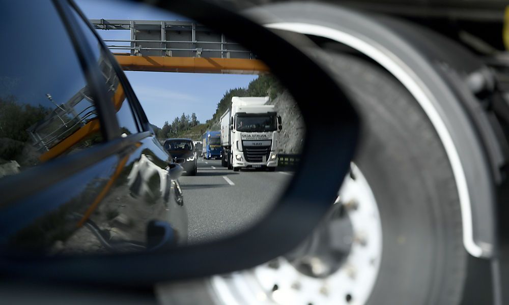 Lkw-Lenker über 40 Stunden unterwegs
