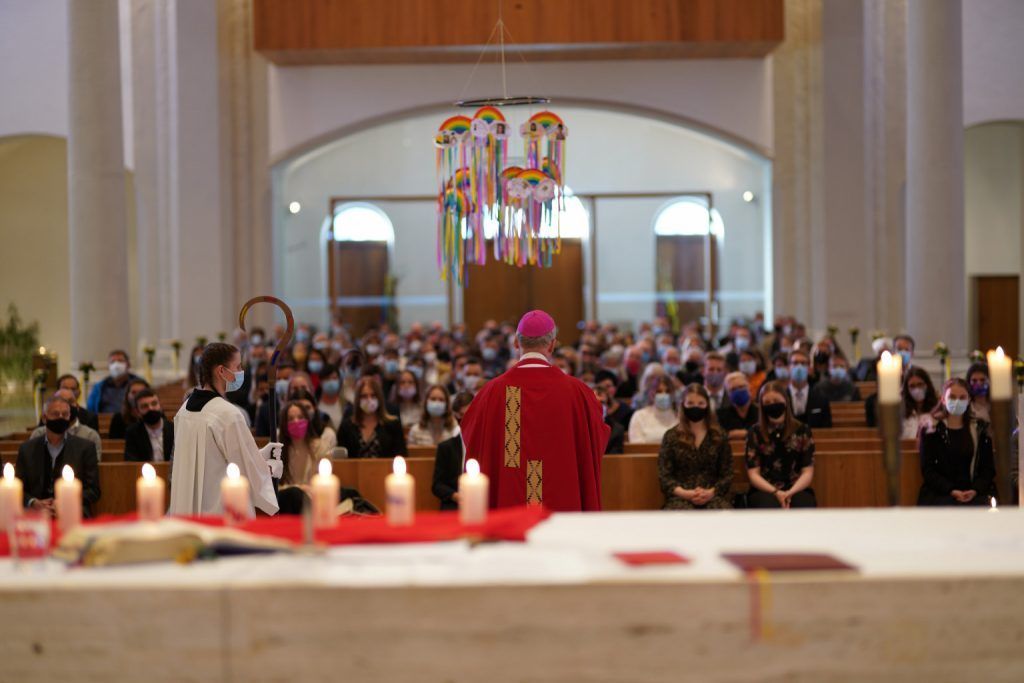 Sonderregelungen für Kirchen