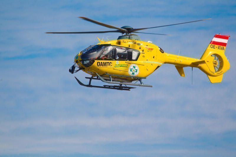 72-Jährige nach Sturz auf Spielplatz verletzt