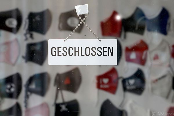 Geschäfte, Friseure und Dienstleister bleiben geschlossen