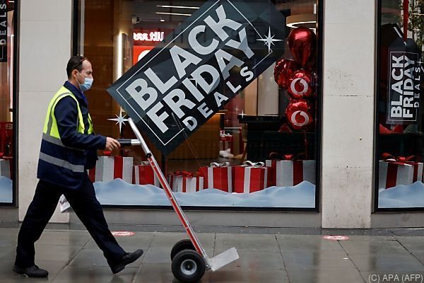 Corona macht &#8220;Black Friday&#8221; zur virtuellen Rabattschlacht