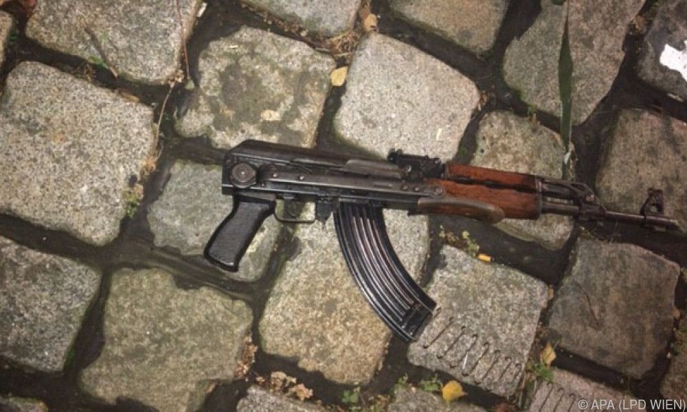 Polizei veröffentlicht Fotos von Tatwaffen