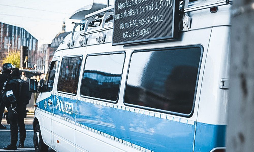 Tausende Teilnehmer bei &#8220;Querdenken&#8221;-Demo
