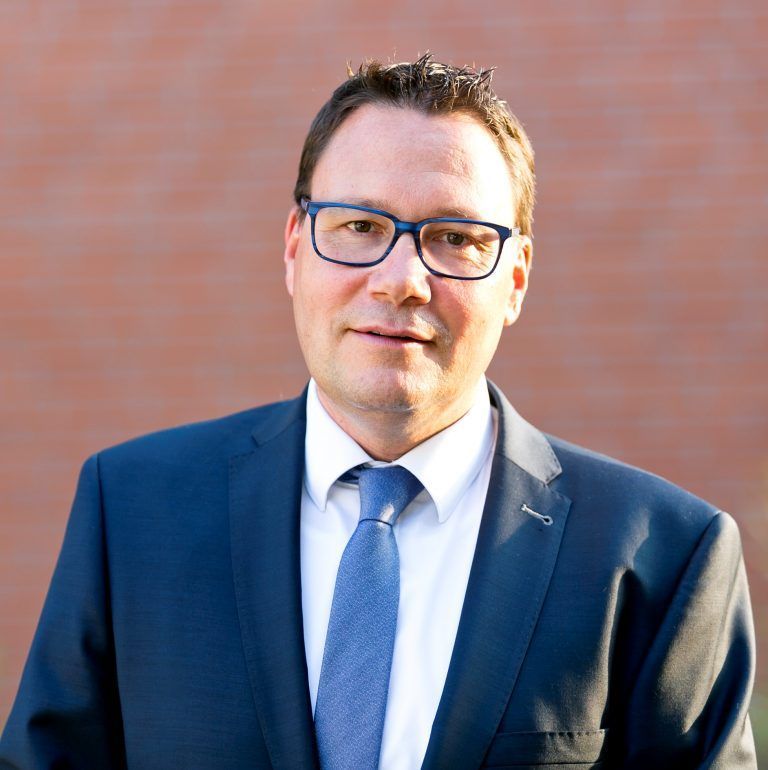Stefan Fischnaller, Geschäftsführer VHS Götzis und Obmann Vorarlberger Volkshochschulen. <span class="copyright">VHS/Mathis</span>