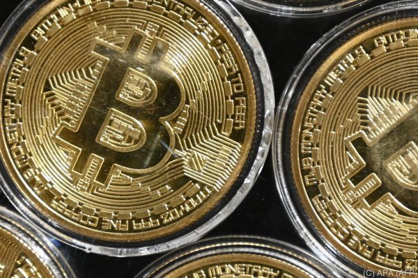 Bitcoin steigt über 23.000 Dollar auf Rekordhoch