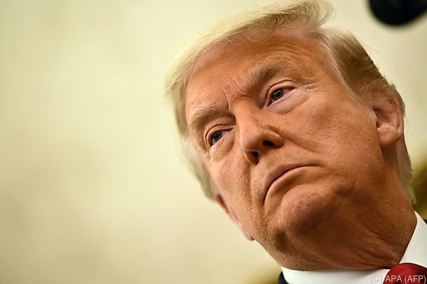 Trump legt Veto gegen US-Verteidigungsbudget ein