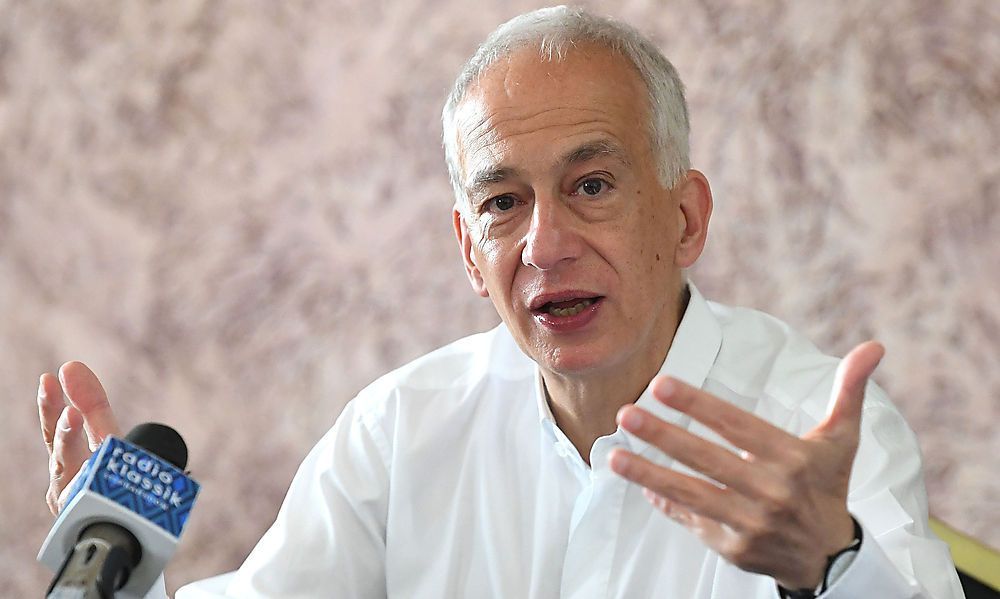 Landau fordert &#8220;Wiederaufbauplan&#8221;