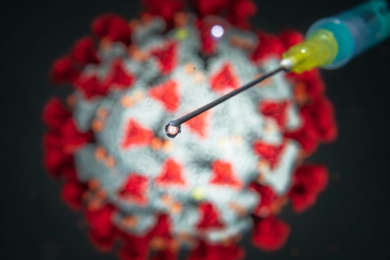 Nur die Impfung bietet eine Chance, mit dem Virus zu leben, sagt Jürgen Rehak. <span class="copyright"> Stiplovsek</span>