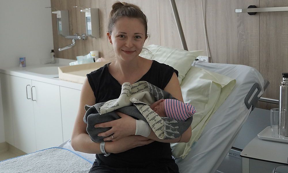 Neujahrsbaby kam um 0.00 Uhr zur Welt