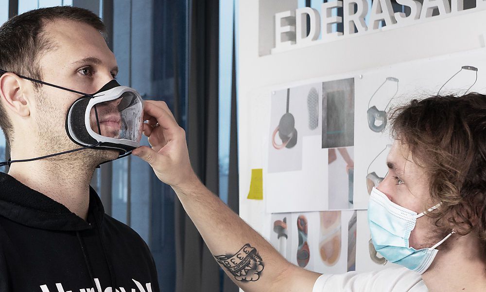 ÖBB testen Hightech-Maske für Zugbegleiter