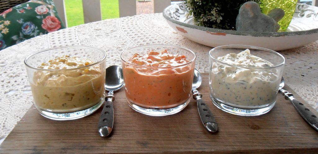 Drei schnelle Dips zum Grillen