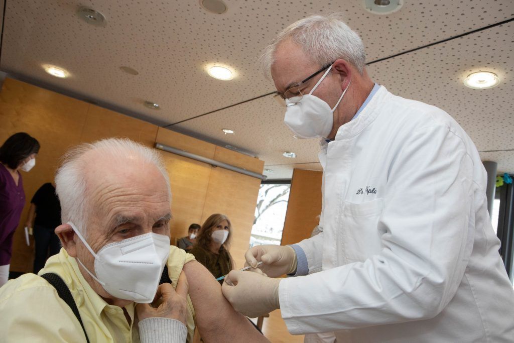 „Könnten alle in einer Woche durchimpfen“