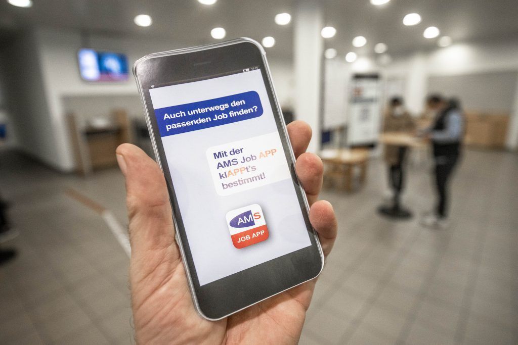 Arbeitslosigkeit steigt weiter deutlich an