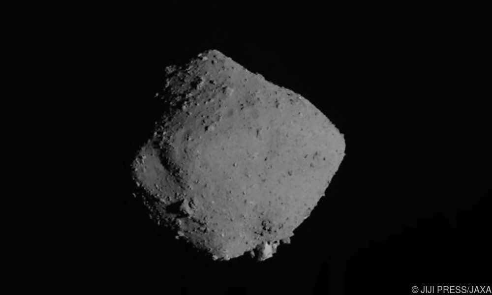 Rekord-Asteroid rauscht an der Erde vorbei