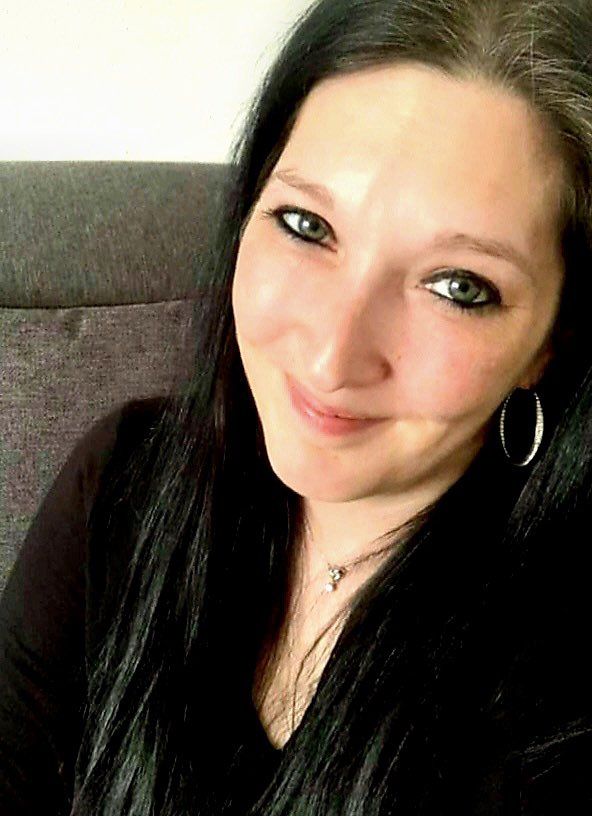 Welttag des Buches: Unter dem Motto „Willkommen in Vorarlberg“ holt Bloggerin Nicole Dauchenbeck („Nicki‘s kleine Welt“) Autoren aus dem Ländle vor den Vorhang. <span class="copyright">Handout/Privat</span>