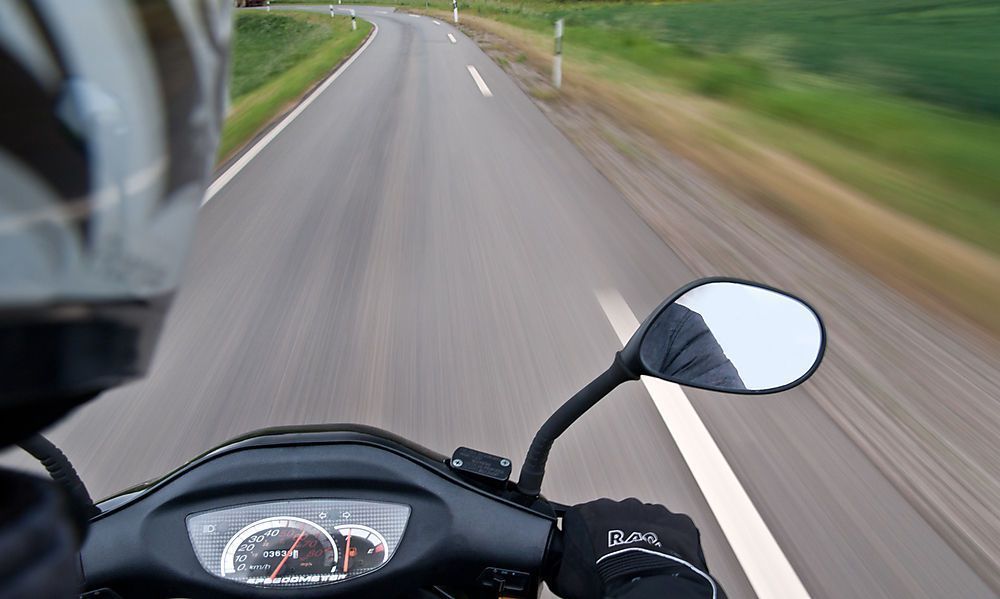 Zwölfjähriger fuhr gegen Traktor