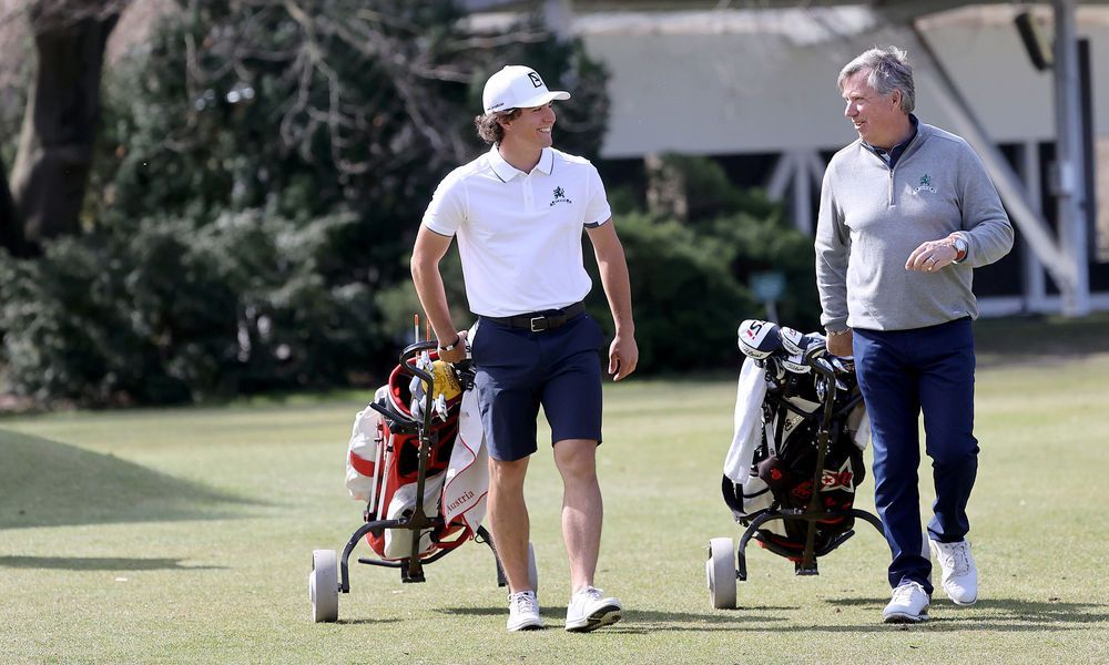 Niklas Regner wird zum Profigolfer
