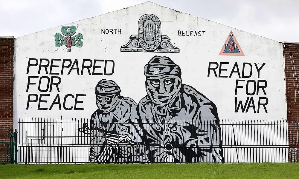 Belfast: Polizisten bei Protesten verletzt