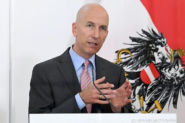 Regierung freut sich über sinkende Arbeitslosigkeit