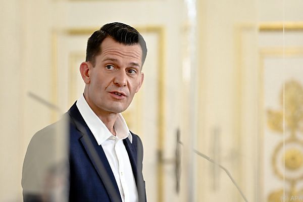 Mückstein: Tests bleiben jedenfalls über Sommer gratis