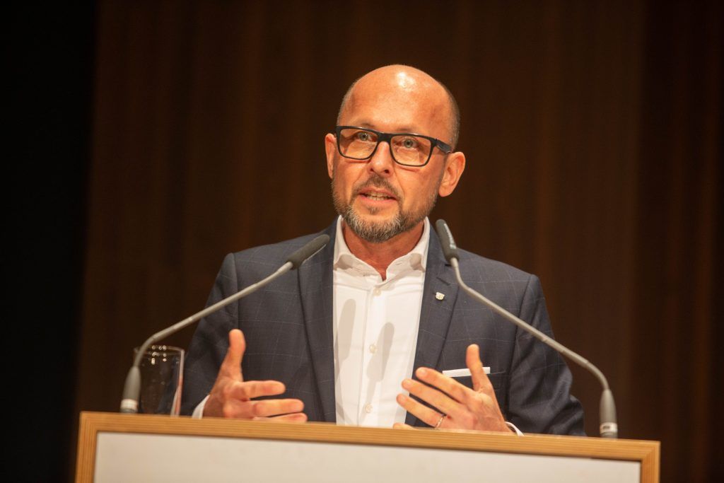 Deutliches Minus im Finanzierungshaushalt