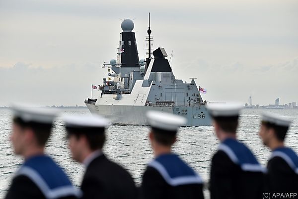 Russland droht Großbritannien mit Bombardierung von Schiffen