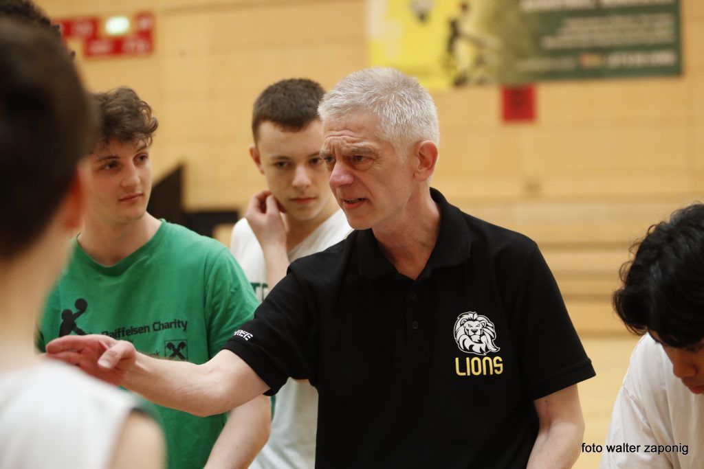 Erster Grieche als neuer Trainer der Lions