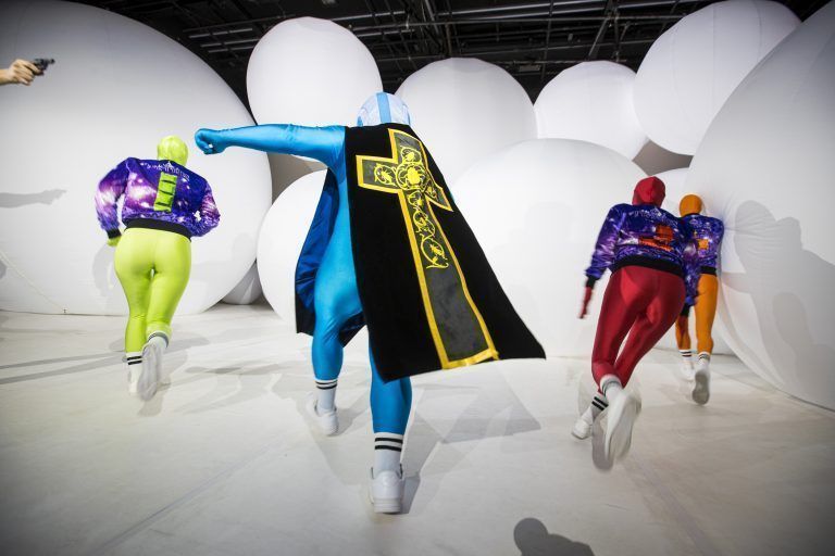 Im Theater Kosmos war das Gastspiel des Schauspielhause Wien zu sehen. <span class="copyright">Heschl</span>