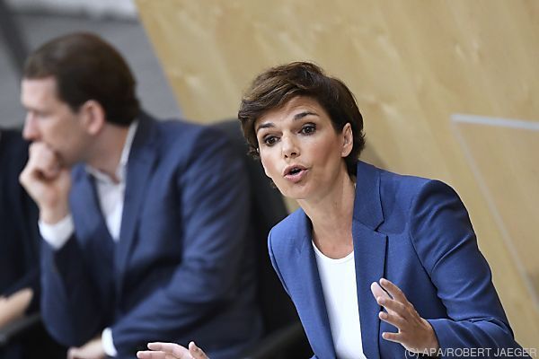 Staatsgeld trotz Rekordgewinnen: SPÖ fordert Rückzahlungen