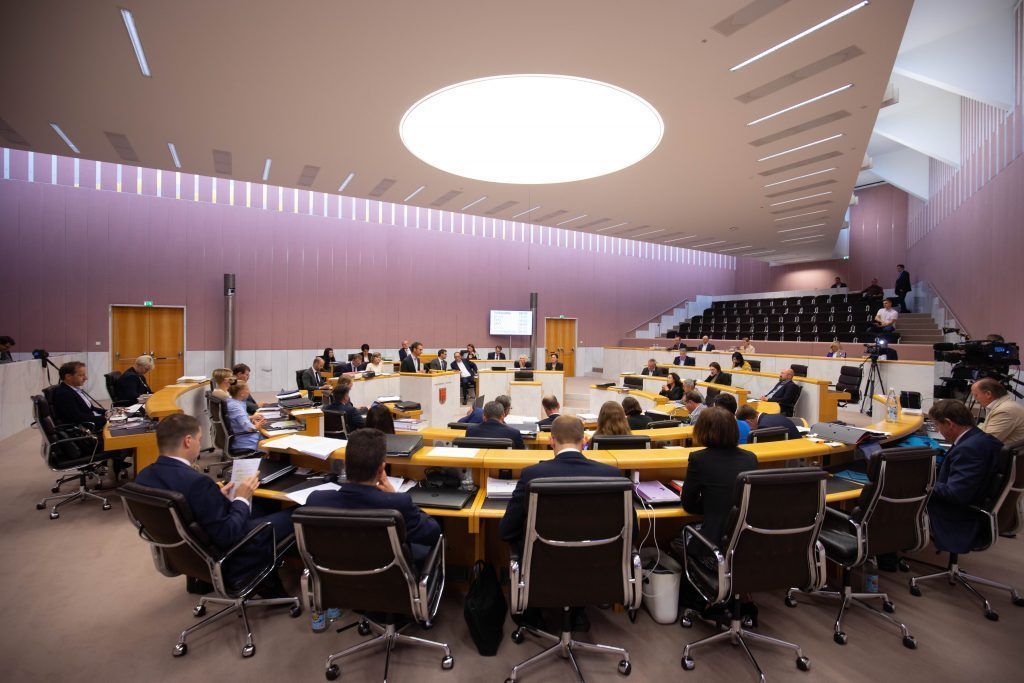 Landtag: Nicht immer ging es um Corona
