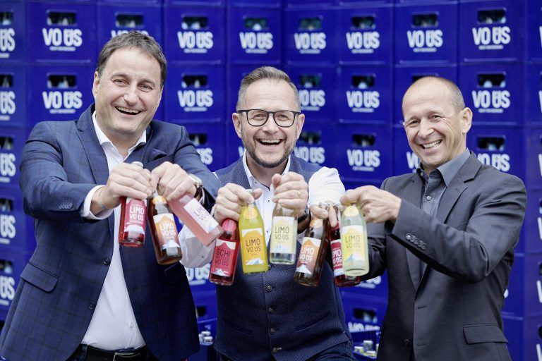 Die Macher von „VO ÜS“: Thomas Pachole, Philipp Wüstner und Kurt Michelini (v.l.n.r.).<br><span class="copyright">vo Üs/Marcel Hagen, Studio 22</span>