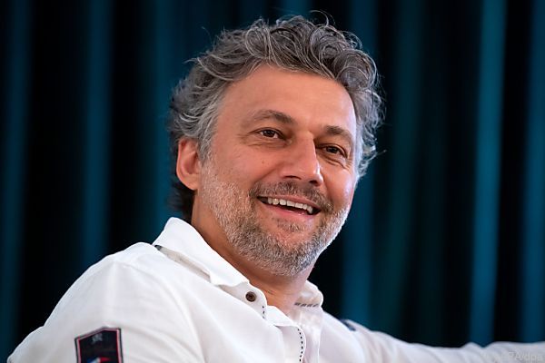 Szenisch minimale &#8220;Tosca&#8221; mit Jonas Kaufmann in Graz