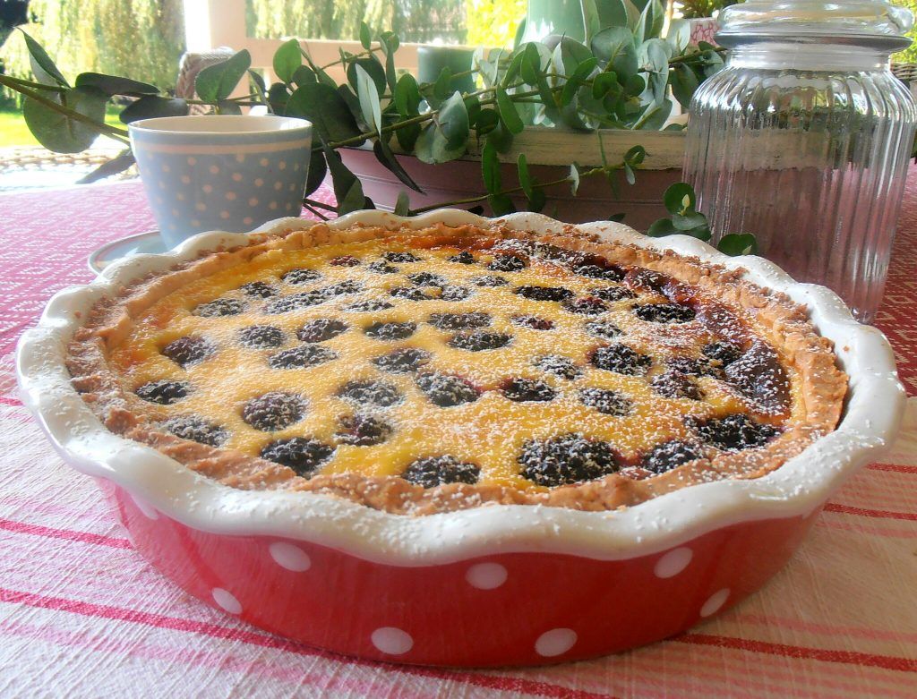 Brombeerkuchen mit Eiercreme