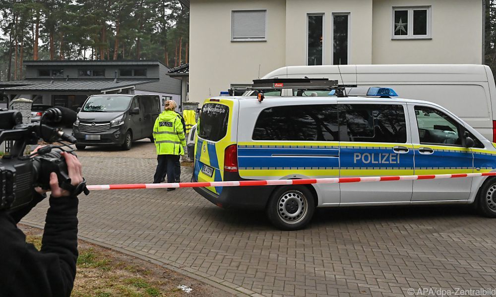 Berlin: Fünf Tote mit Schusswunden
