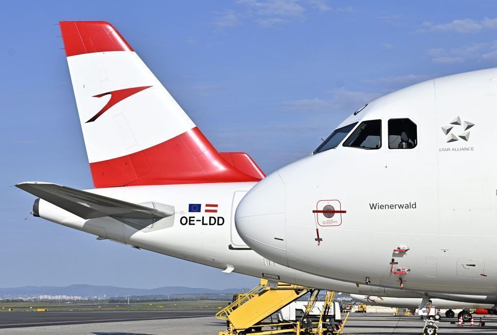 AUA-Flugzeug von Blitz getroffen