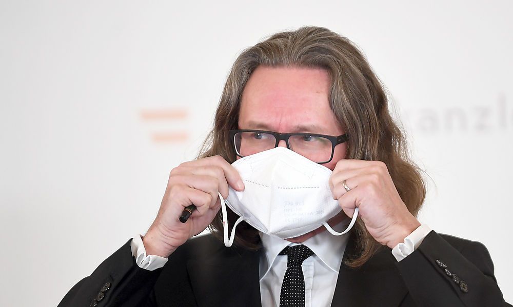 Bildungsminister mit Corona infiziert