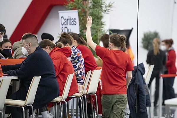Großer Andrang auf Beratungszentrum im Austria Center