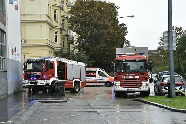 Brand in Wien-Favoriten: Feuerwehr evakuierte Hotel