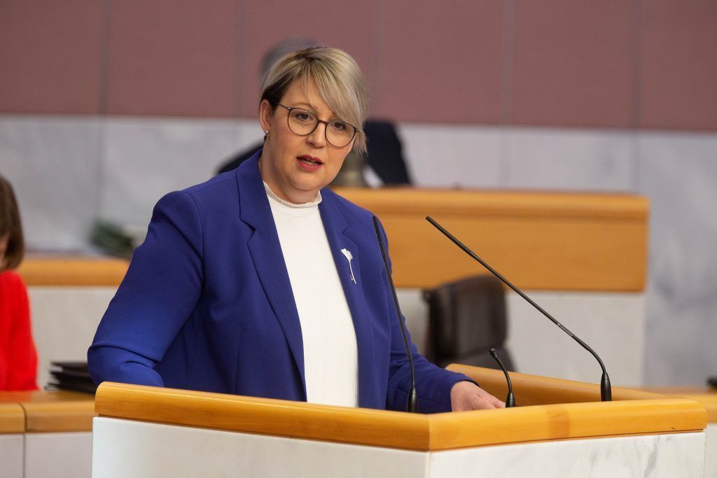 Opposition übt weiter<br>Kritik an der ÖVP